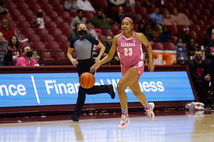 021322_WBB_DavisBr_Kentucky_JH0343